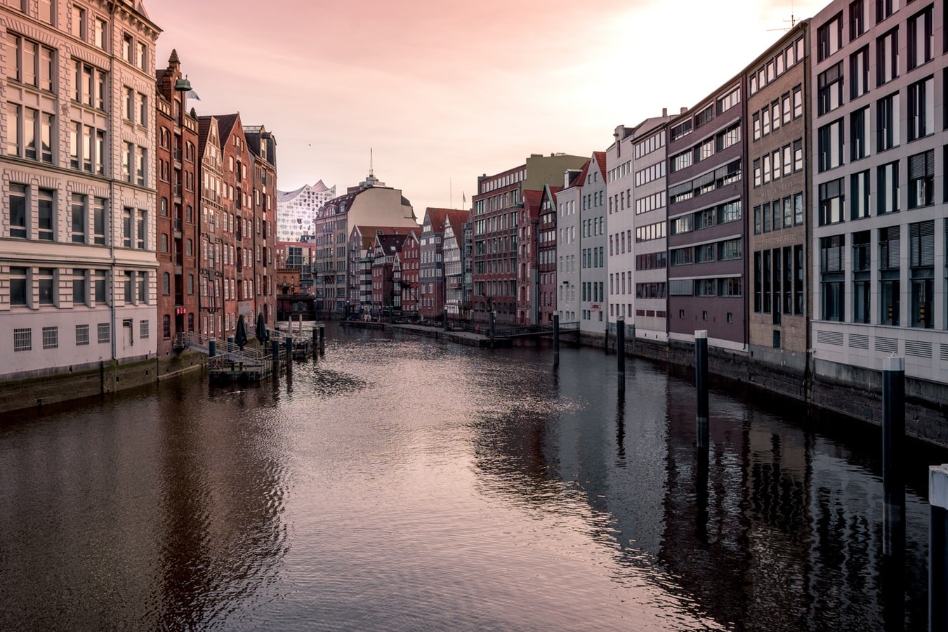 HAMBURG - THE NORTHERN TRAVEL DESTINATION OF GERMANY