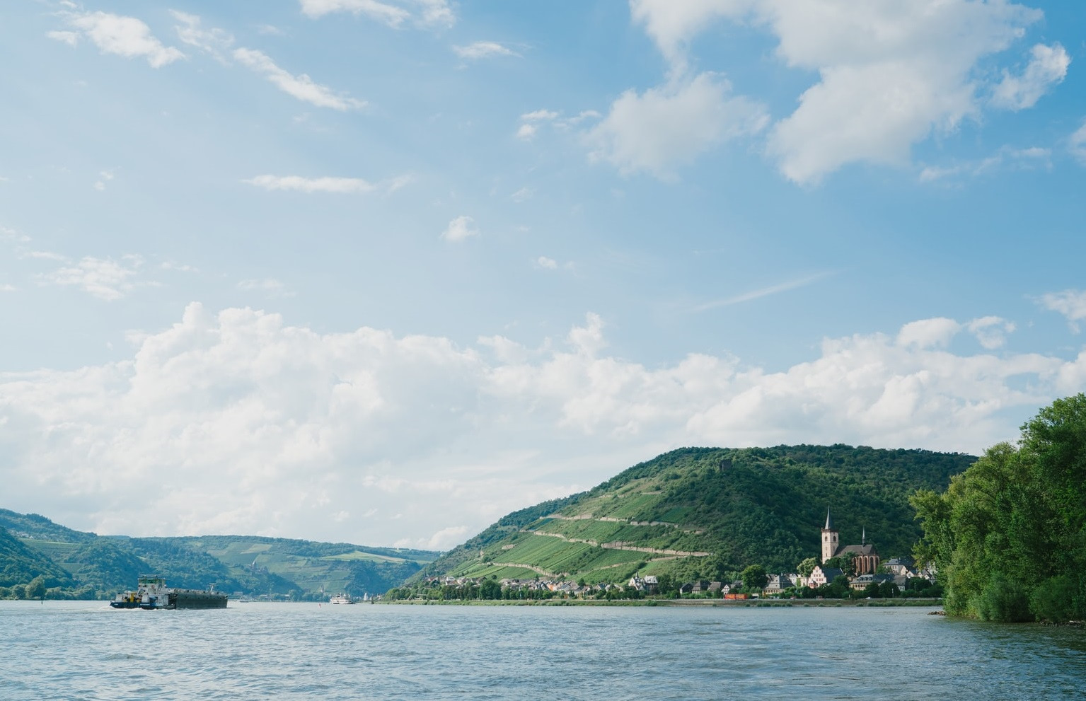 GERMANY´S RHINE-RUHR REGION: HOME FOR 10 MILLION PEOPLE